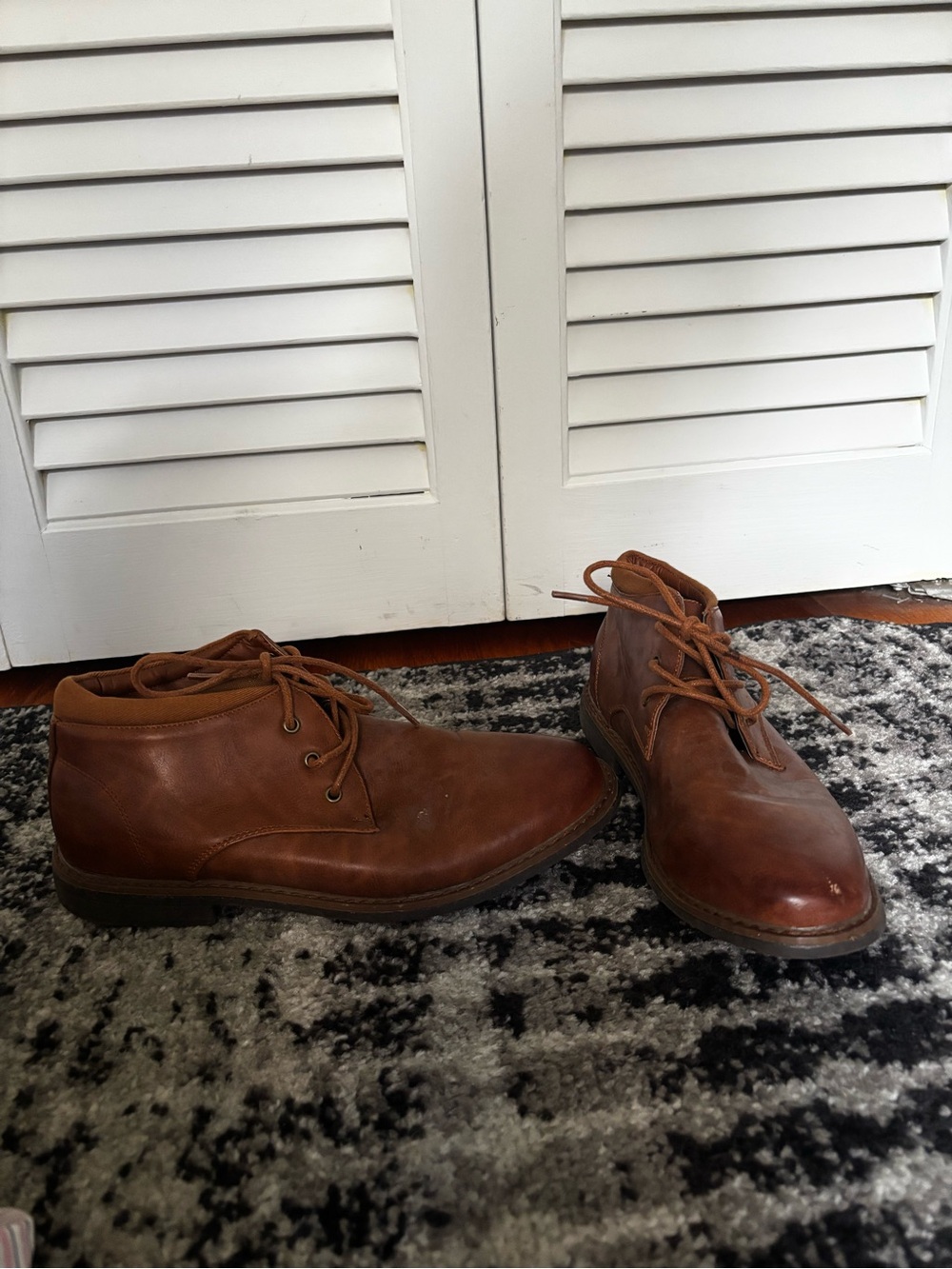 London Fog Men's Tan Leather Chukka Boots